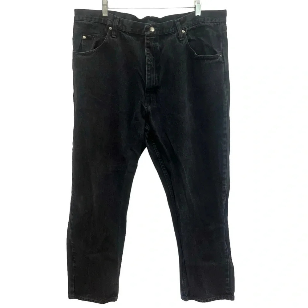 Wranglers 40x30 black relaxed fit 100% cotton denim jean